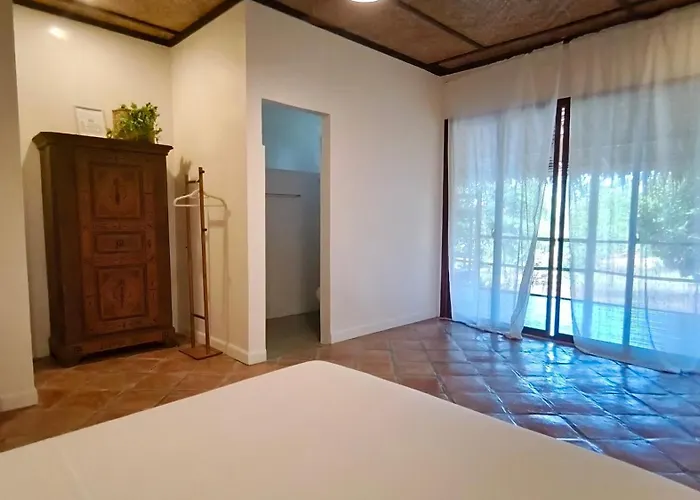 Paruparong Bughaw Ecofarm Resort